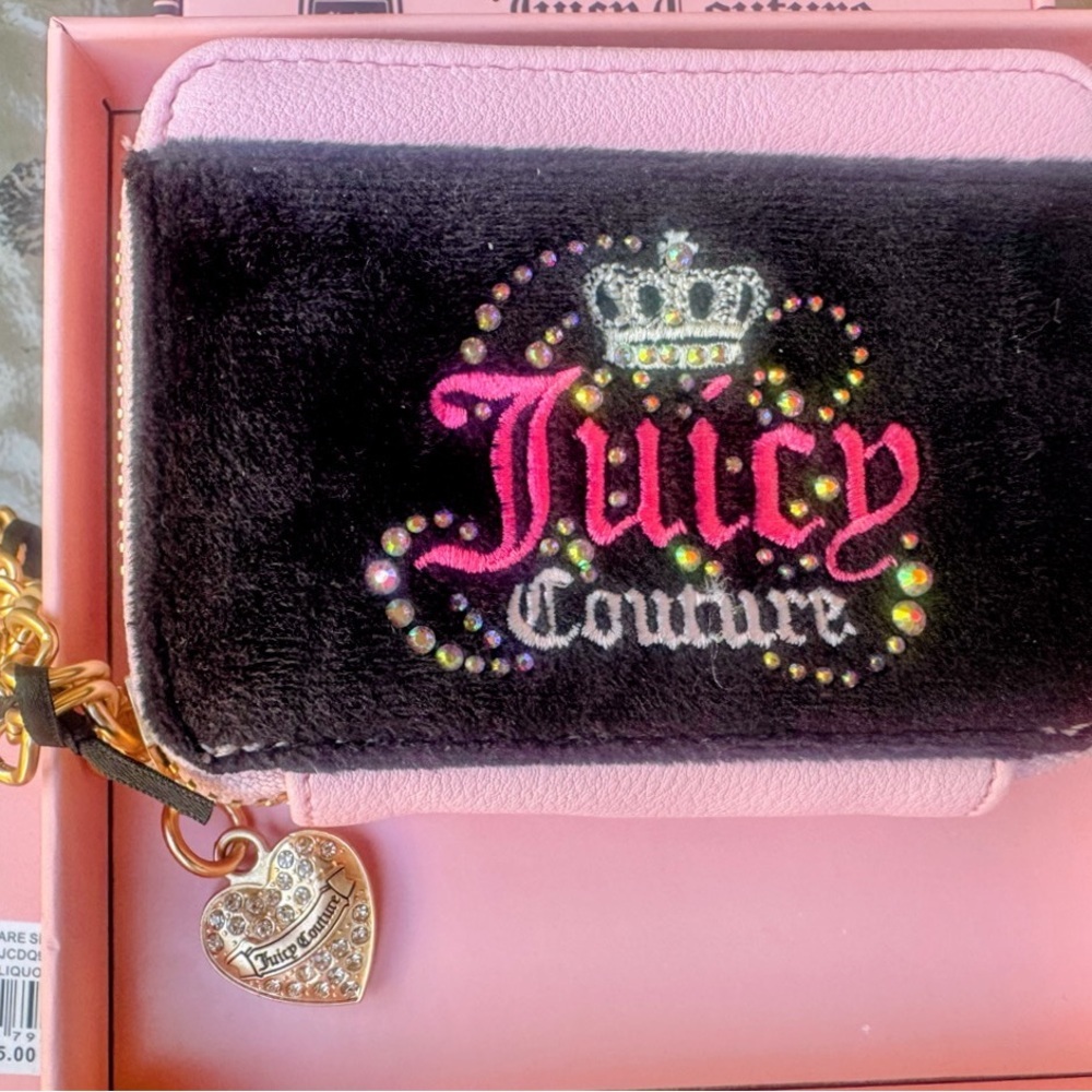 NWT NWT Juicy Couture Pink & Black Wallet with Rhinestone Logo and adorable box